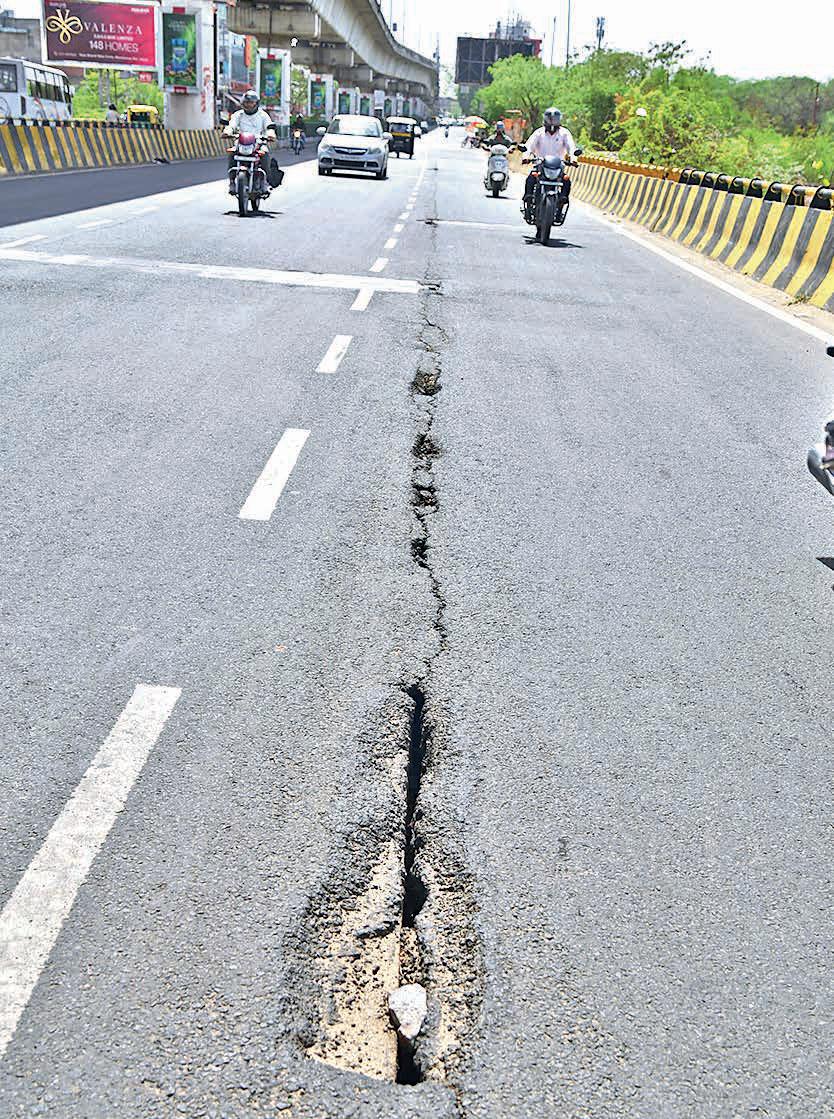 Neglected culvert on Ajmer Road poses serious risk to 2-wheelers