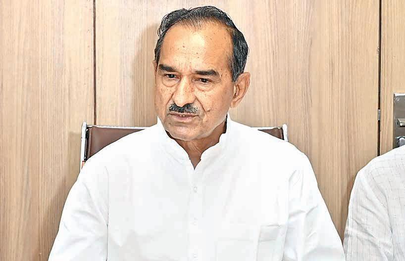 Opposition must show unity on national matters: Madan Rathore