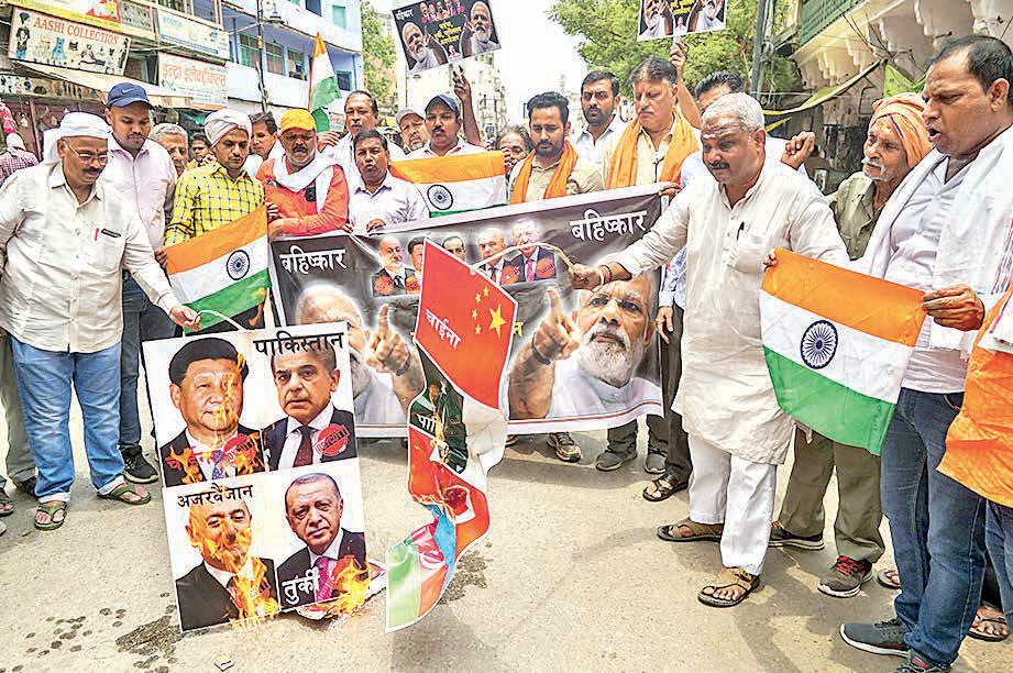 'China gave Pakistan air defence & satellite support to clash with India'