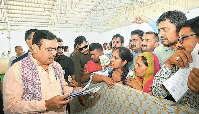 Public service is top priority of State govt, says CM Sharma