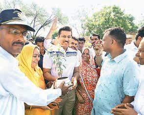 Min Rathore leads green drive in Jaipur