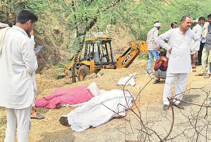 Couple, 4-yr-old girl die in Sikar accident