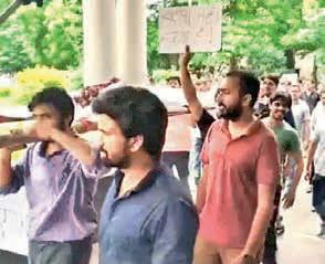 Medical fraternity unites in protest after doc's death; SHRC takes cognisance