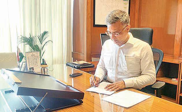 Principal secy energy, Ajitabh Sharma pledges 80% of his time to 'core work'