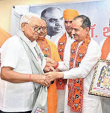 Don't glorify Godse, embrace Gandhi: Rathore