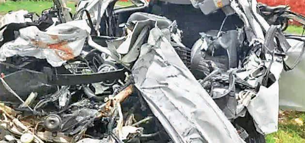 4 of family killed as car hits stationary truck in Dausa