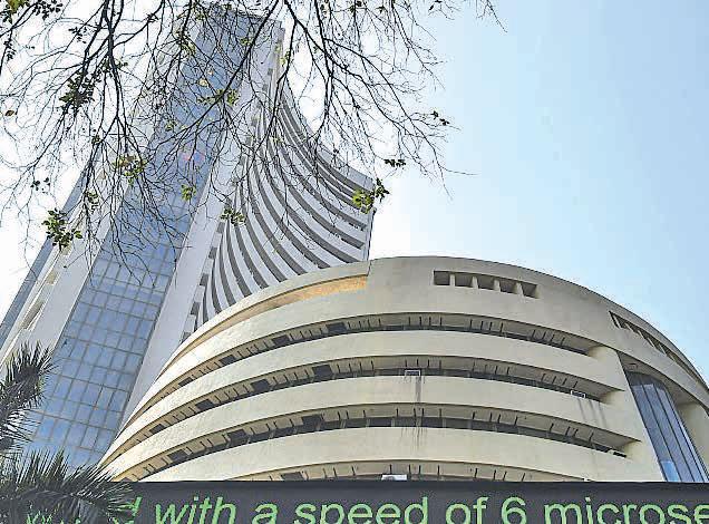 Global trade uncertainty and FII sell-off trigger market volatility