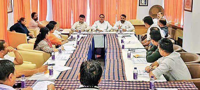 RCA ad-hoc committee holds meeting with former cricketers