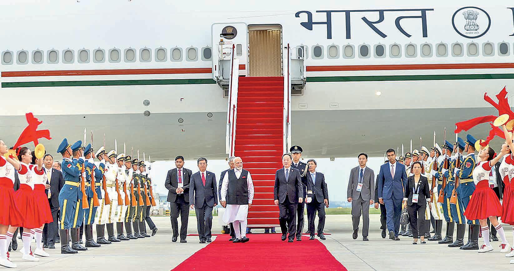 China rolls out red carpet for Modi