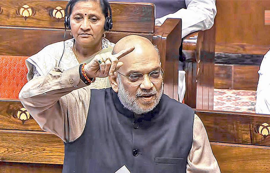 Division of Vande Mataram led to India's partition: Shah