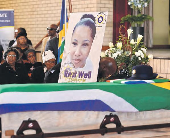Families of Free State police trio demand answers
