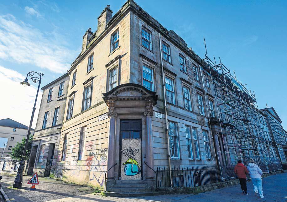 'It feels like a wayward town' - Calls to save historic buildings at risk in Glasgow city centre