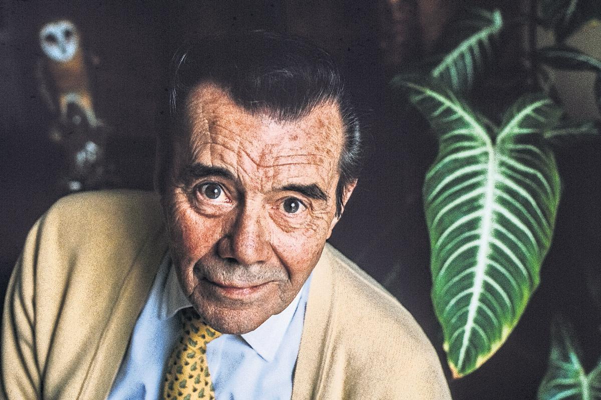 Dirk Bogarde Actor was told he could be a KGB target