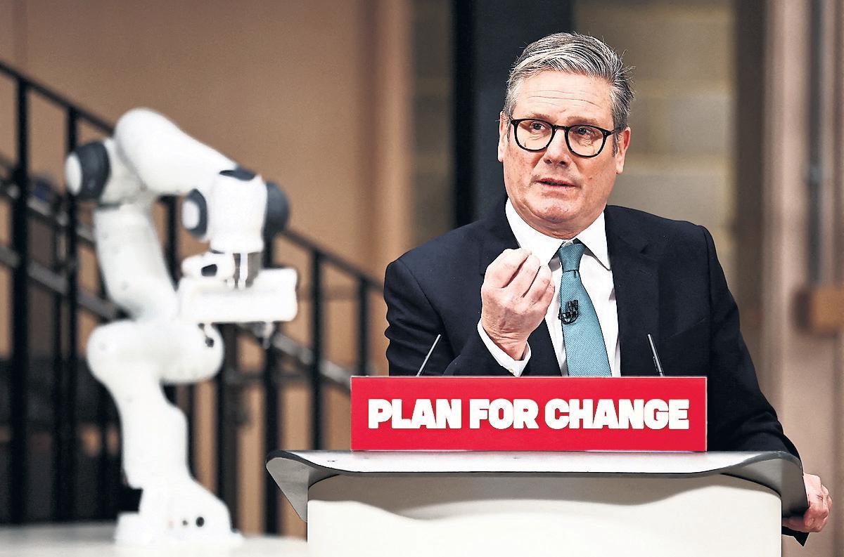 Welfare system AI pilots dropped over 'false starts'