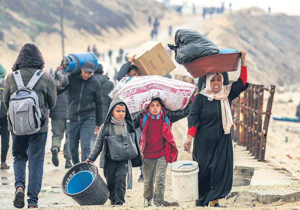 Gaza ceasefire feared to be at edge of breakdown