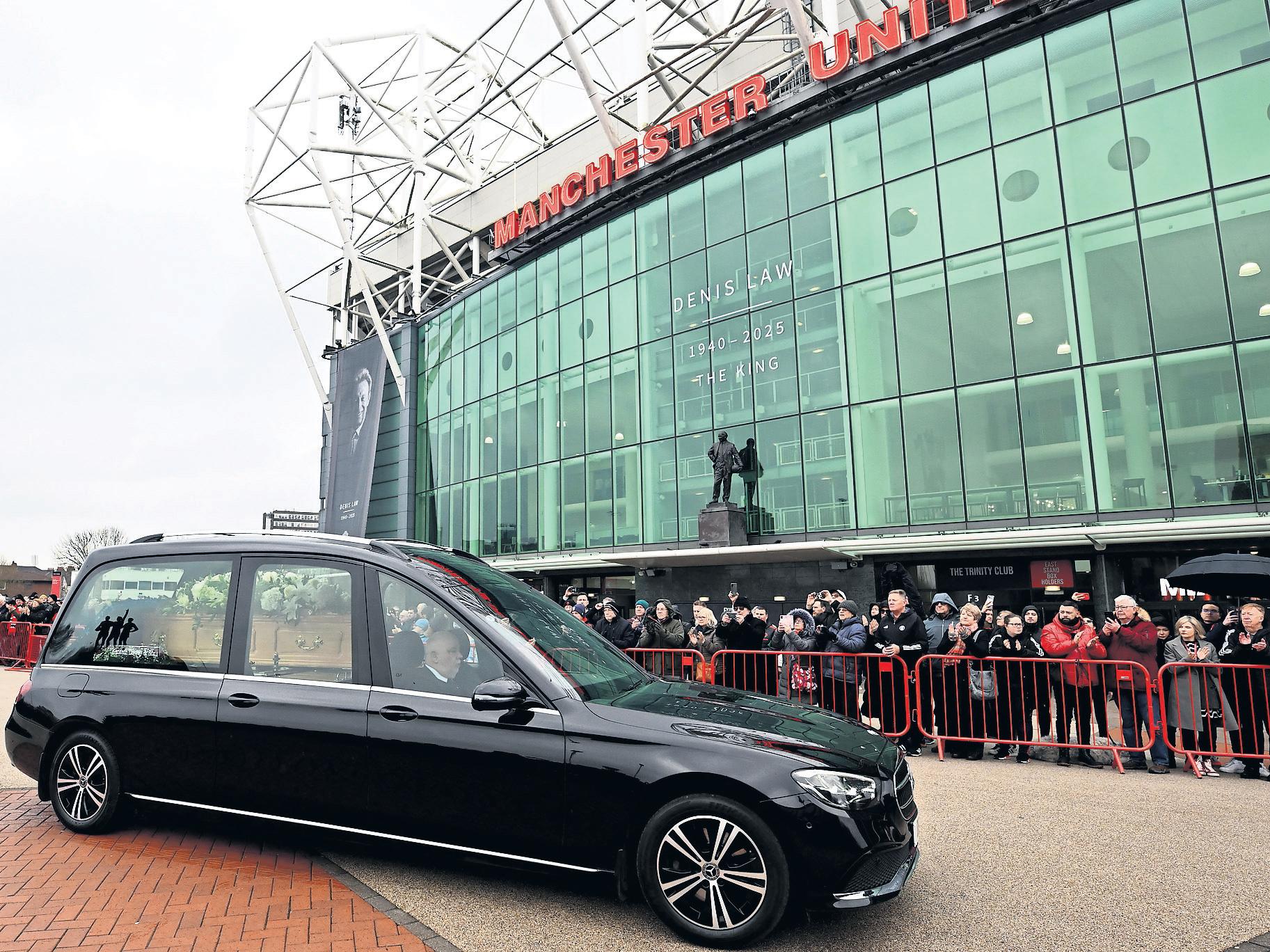 Ferguson leads heartfelt tributes to Law at funeral