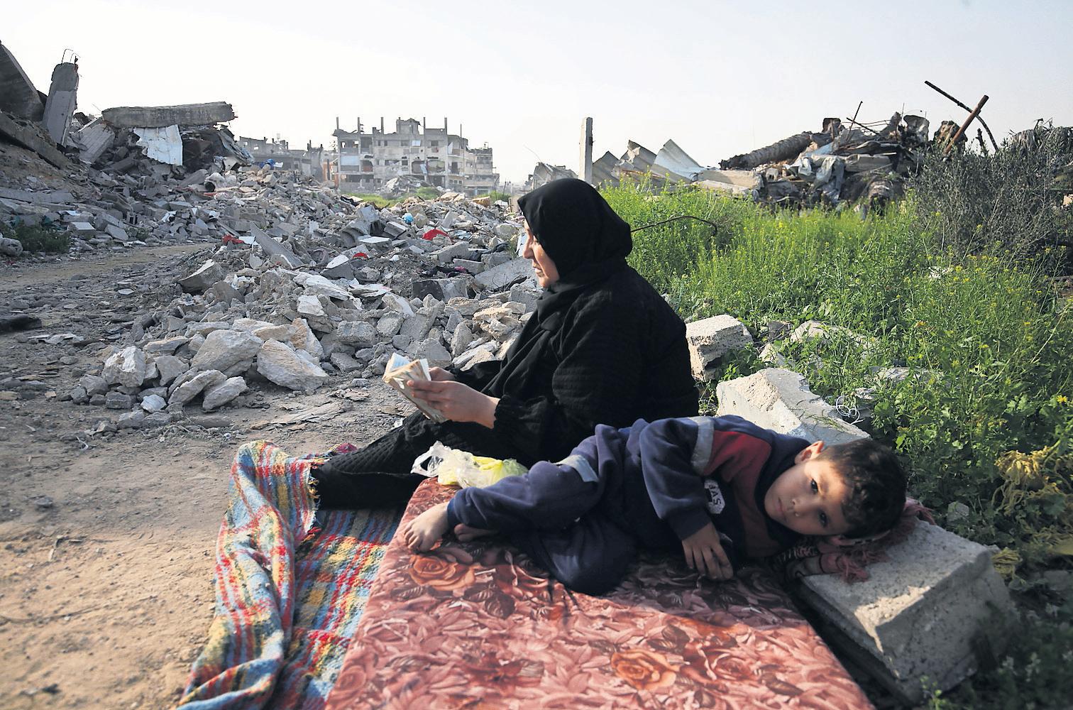 White House in direct talks with Hamas over release of hostages
