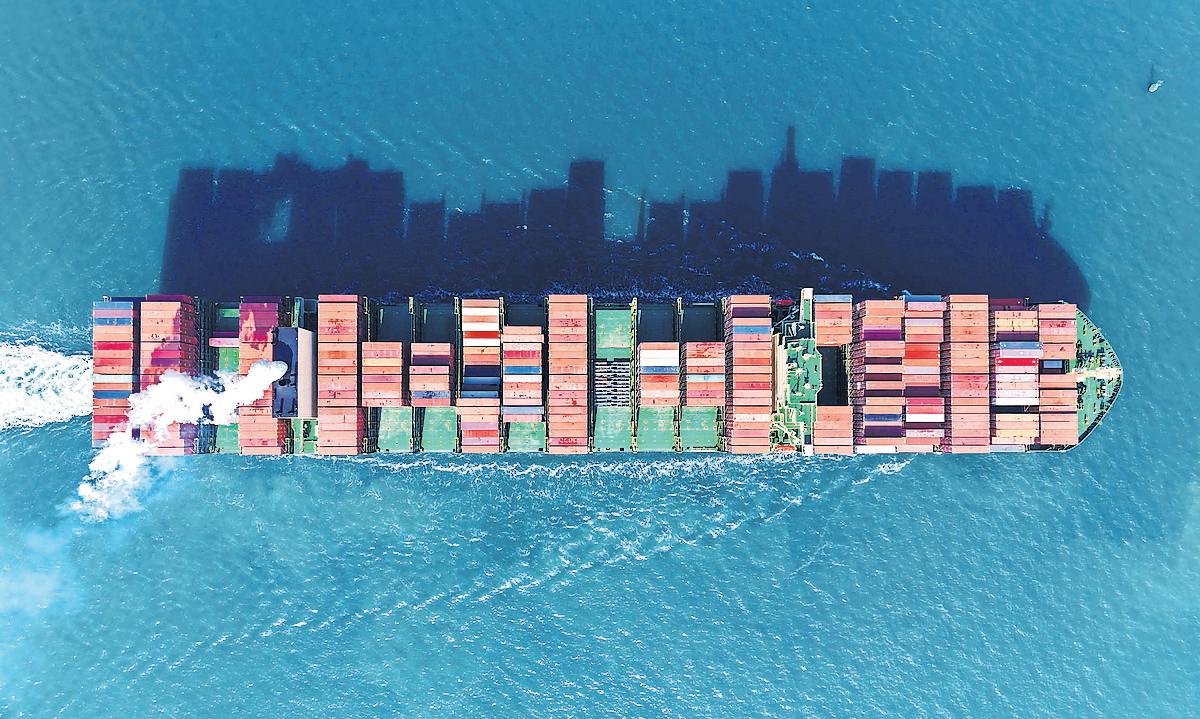 War and tariffs hit top shipping broker Clarksons
