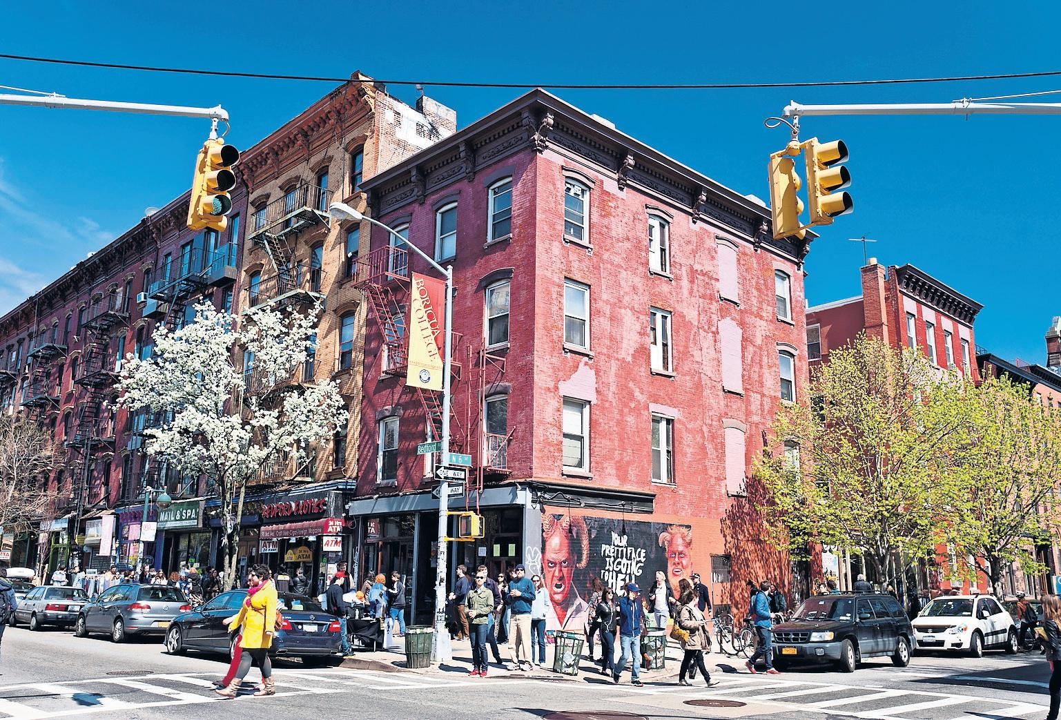 Mung bean sarnie? Egg prices give New York classic a twist