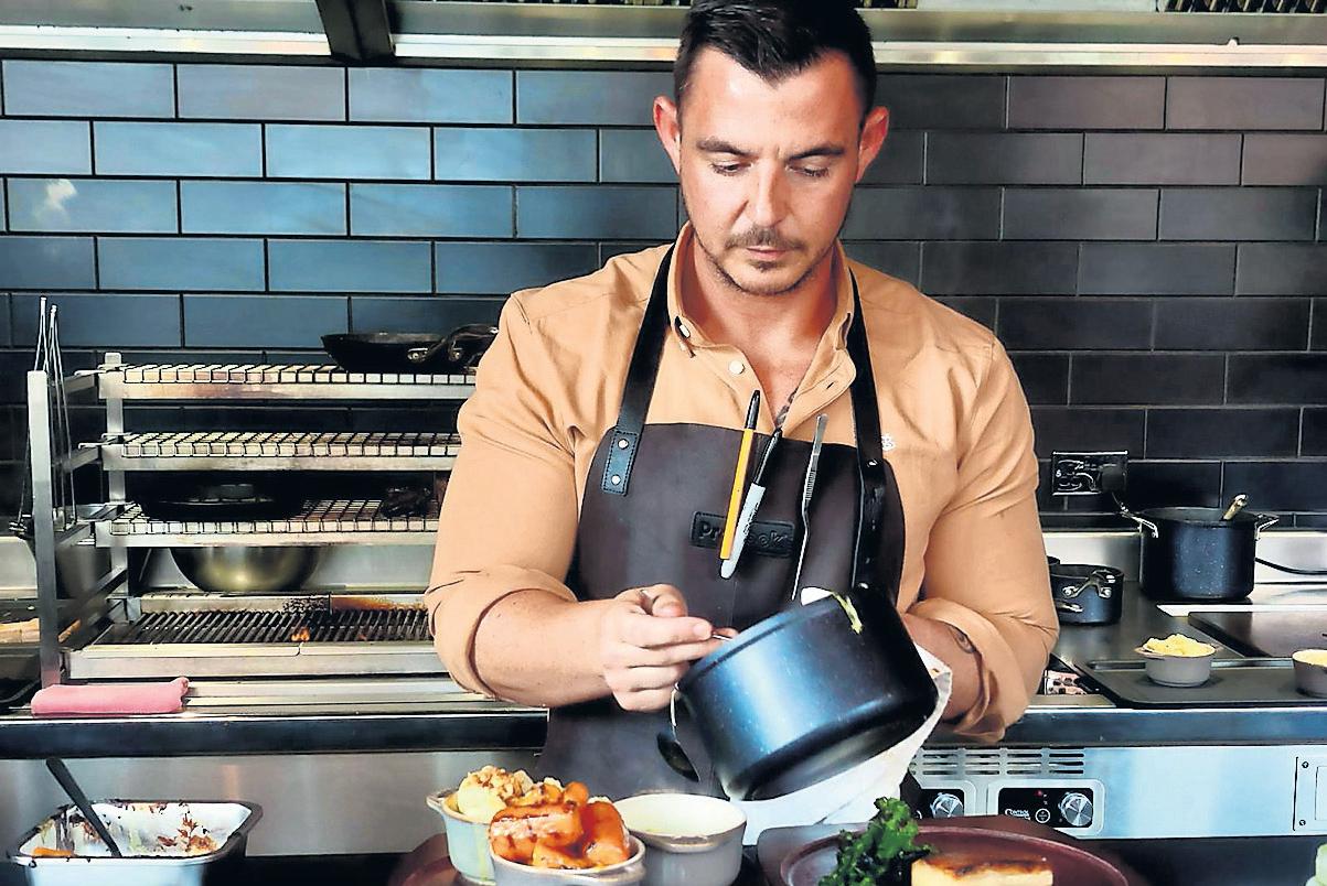 Customers reviewed Chefs fight back against diners' free meal scams