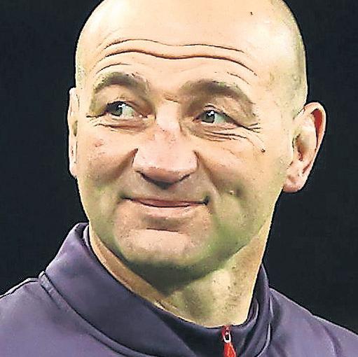 Farrell set to overlook Borthwick's assistants