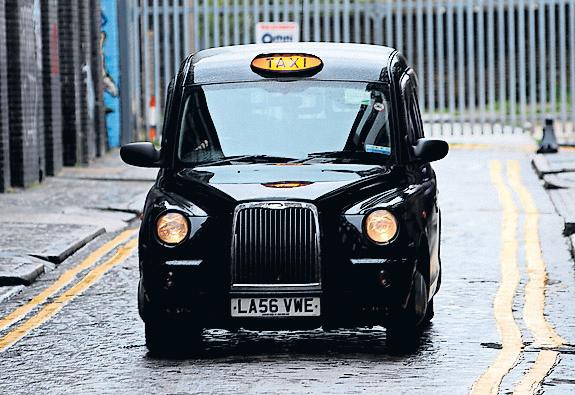London risks losing its black cabs within 20 years, warns thinktank