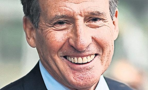 Coe 'feels momentum' in tight election race for IOC presidency