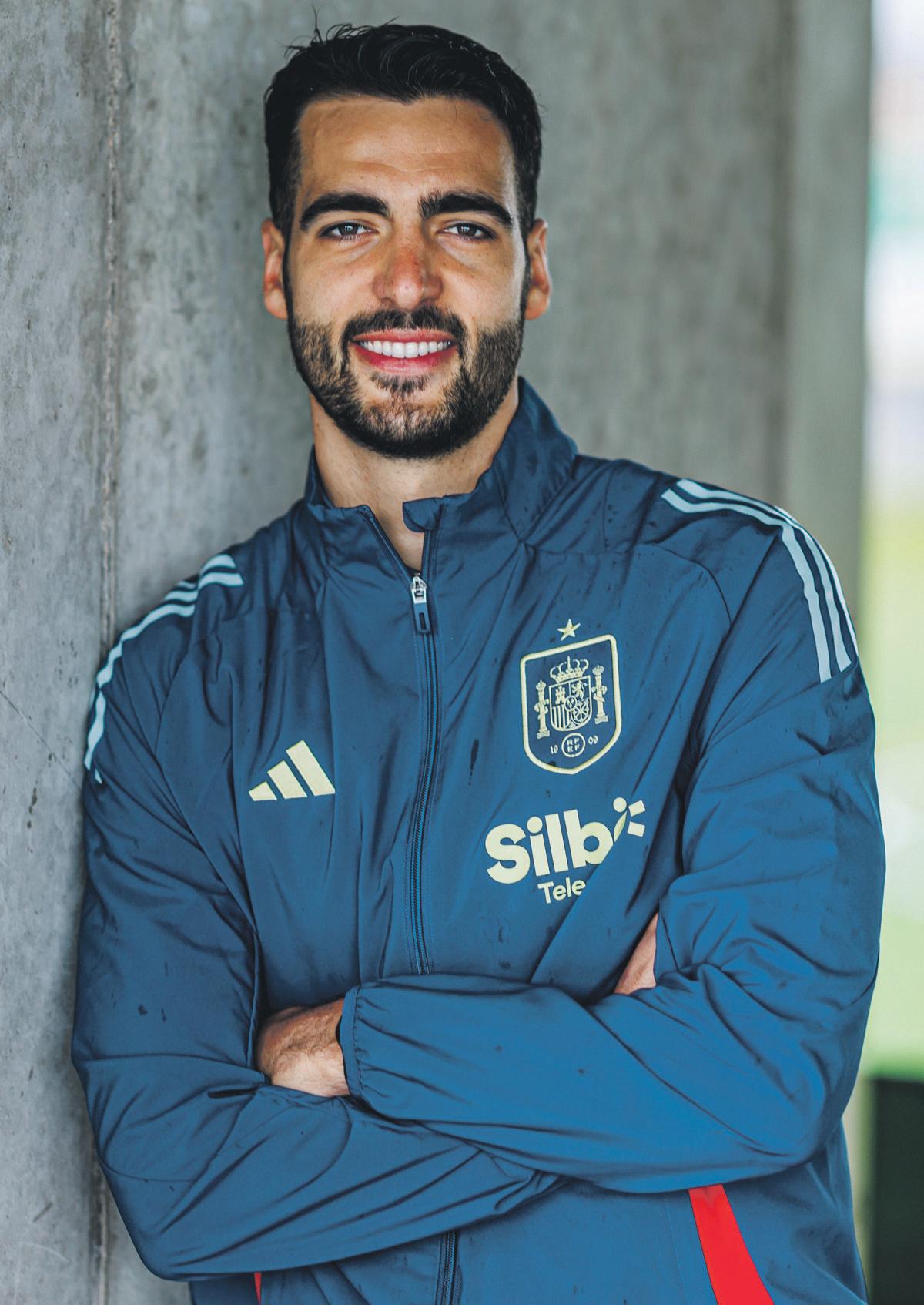 I'm adapting to being a striker - I'm a battler and don't back down'