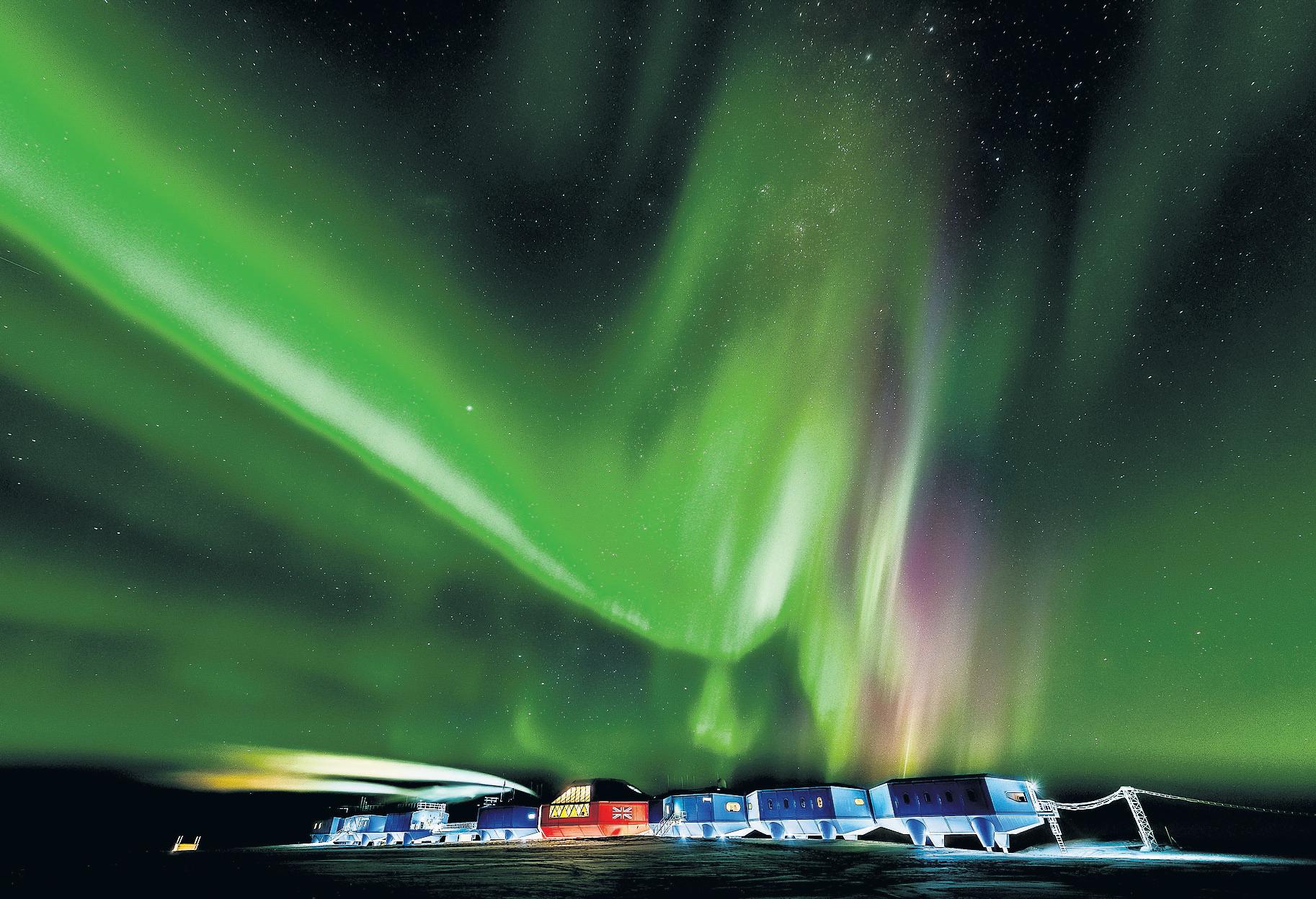 Crisis in Antarctica Can science missions ever prepare for the effects of cabin fever?