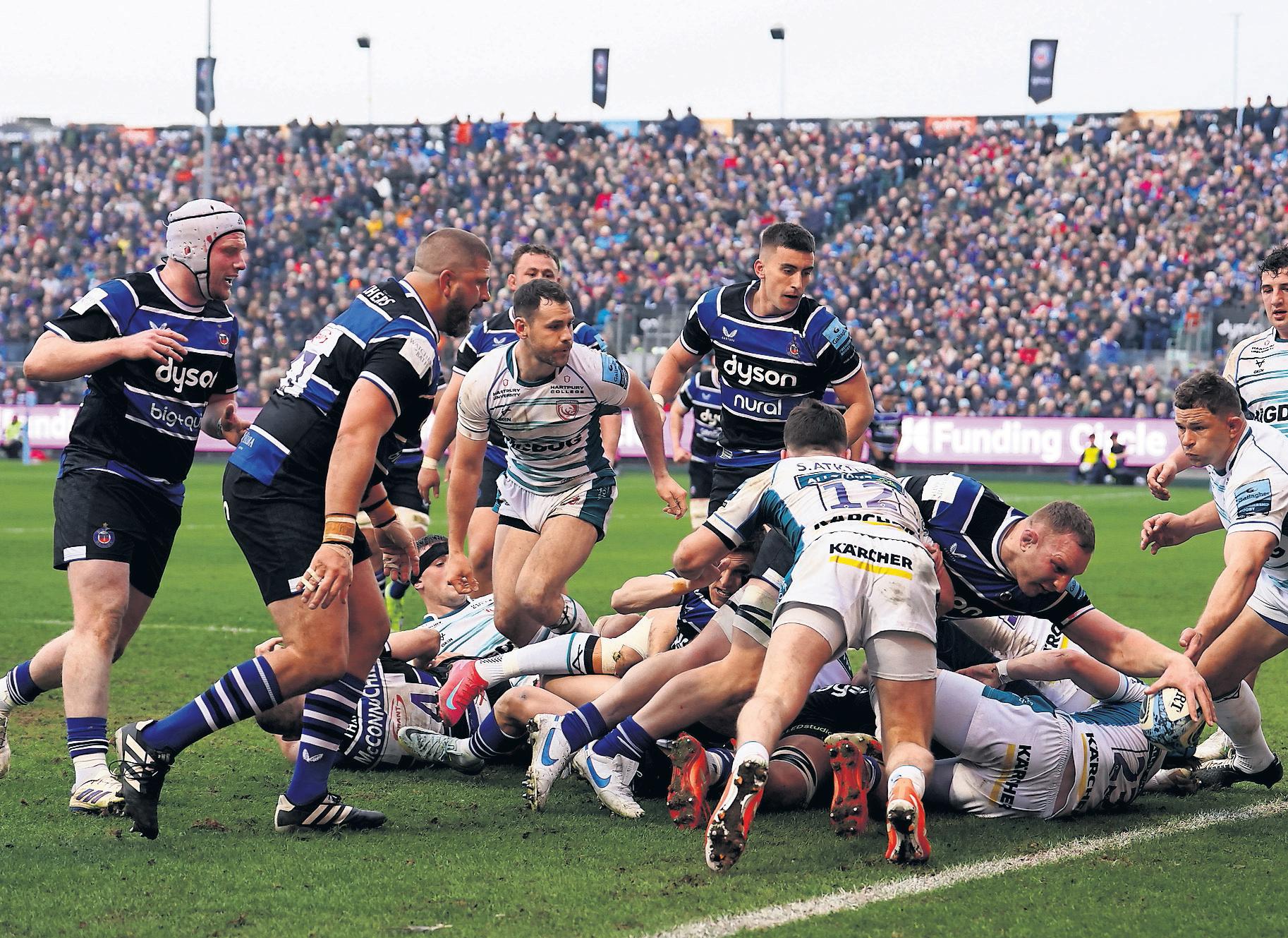 Russell's return propels 'top-notch' Bath in derby