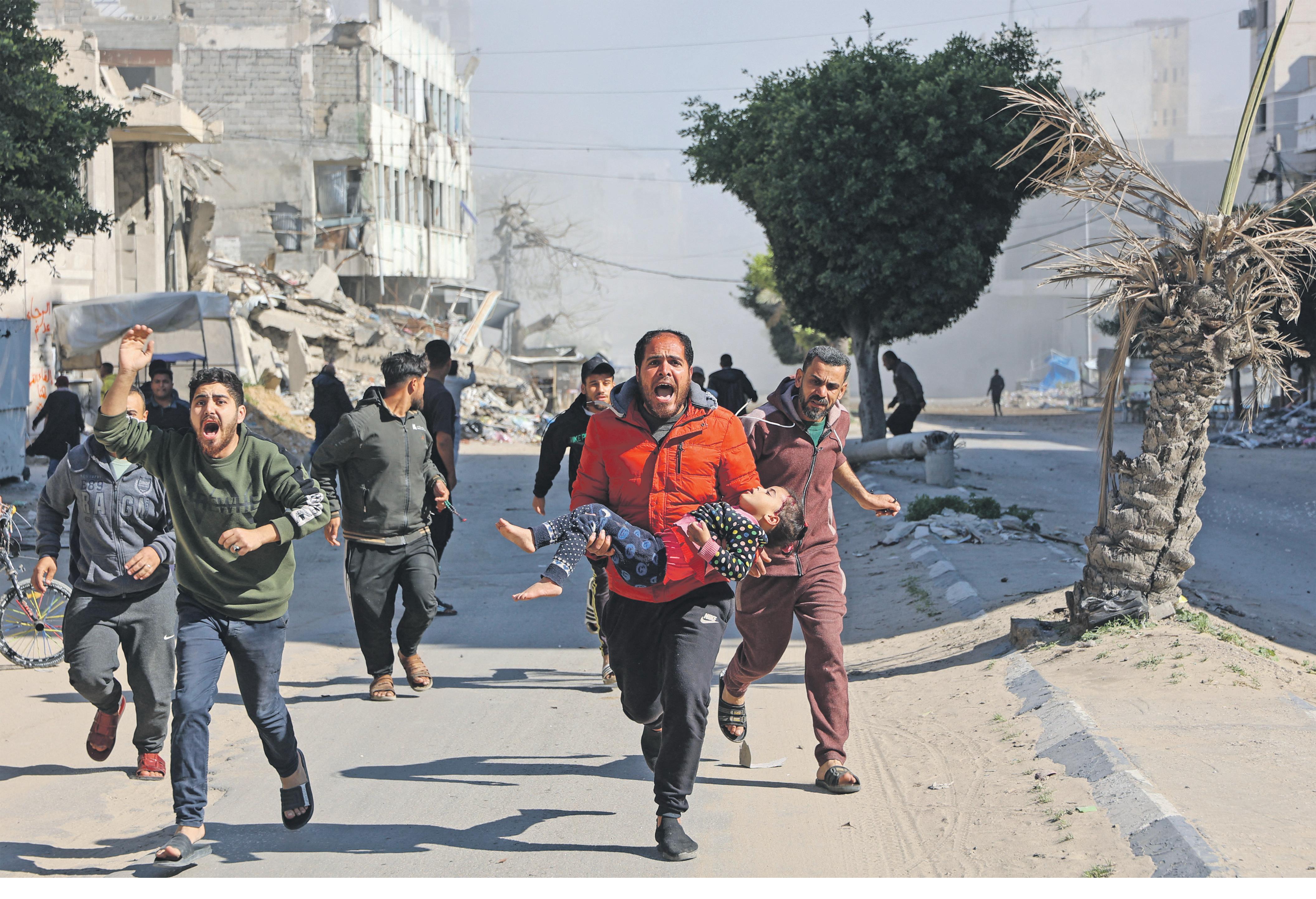 'Awash with blood' Gaza medics on horrors of past week