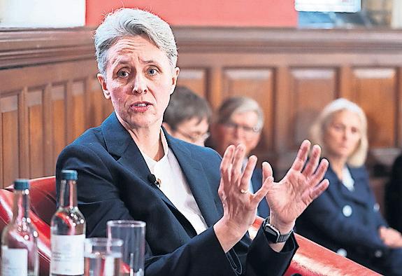 University fined record £585,000 for failing to uphold freedom of speech