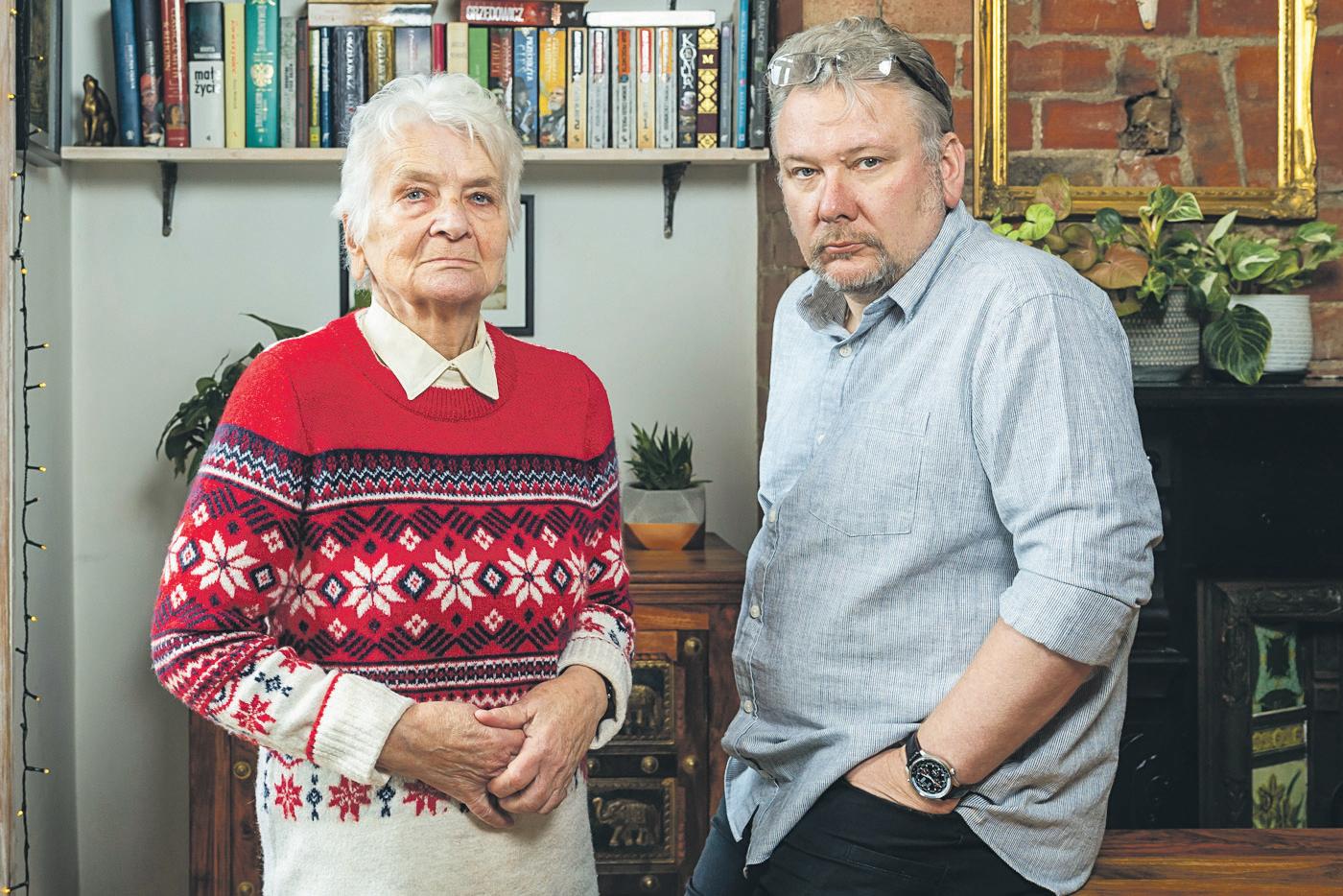 Home Office tells woman she could be deported after filling in form online, not on paper