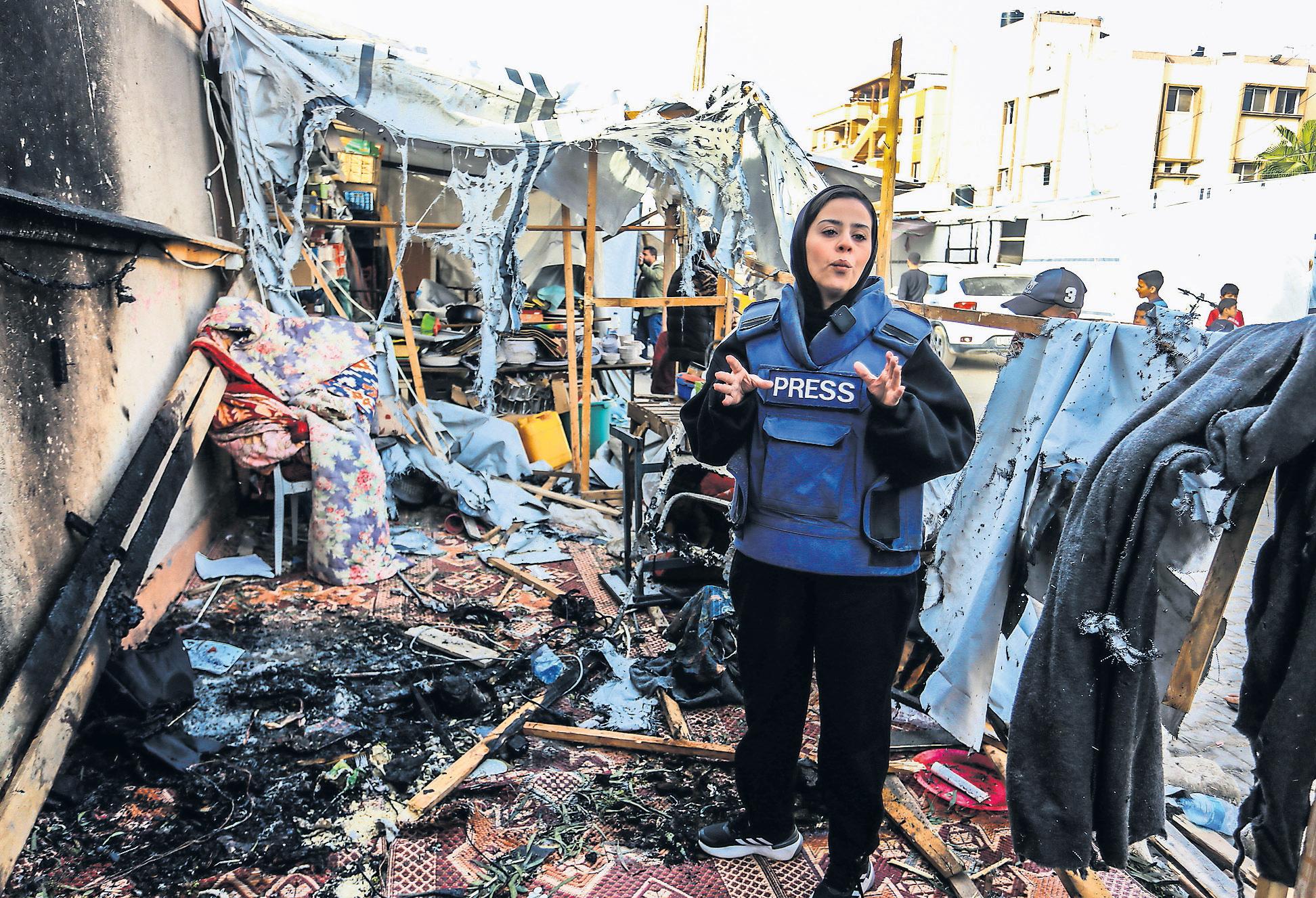 Khan Younis Reporter among 10 dead after IDF airstrike on camp at hospital