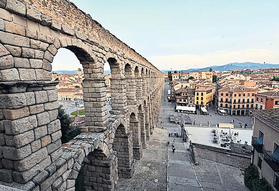 British man, 63, dies after fall at Segovia Roman site