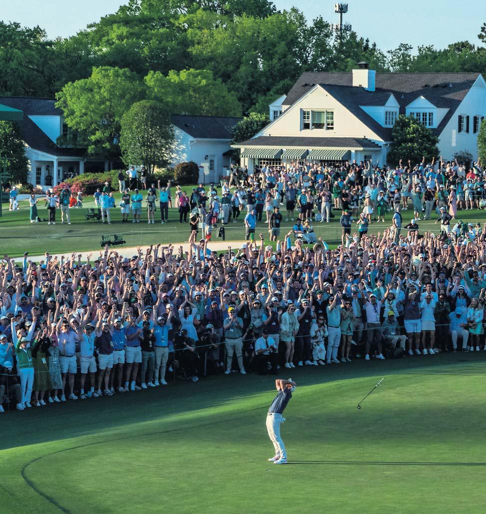 McIlroy banishes ghosts of majors past and steps into a league of his own