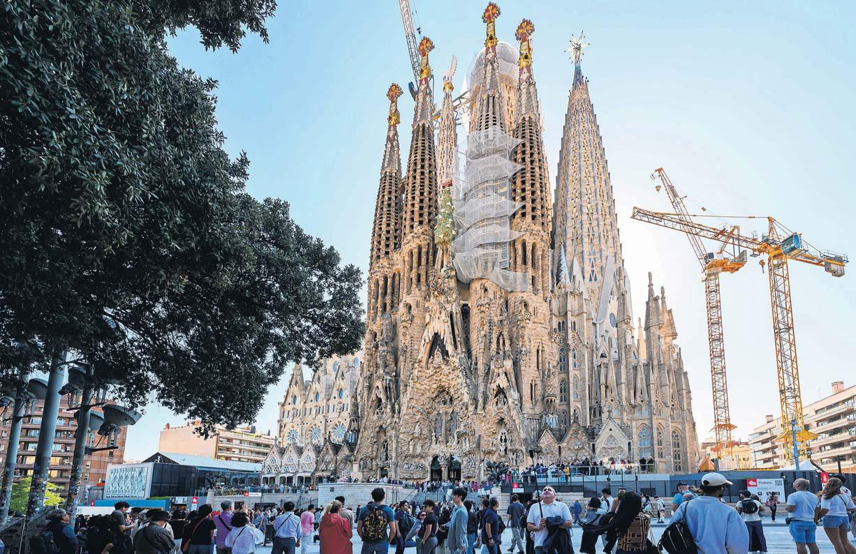 God's architect' Pope puts Gaudí on road to sainthood