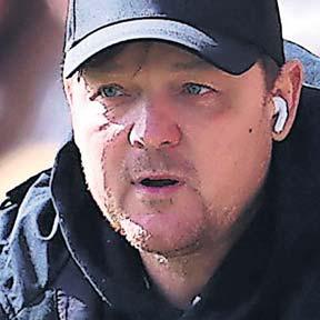 Sørensen in advanced talks over extension of Everton deal