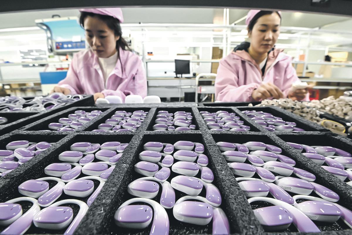 WH Smith's boss says tariffs are likely to bring price cuts, not inflation