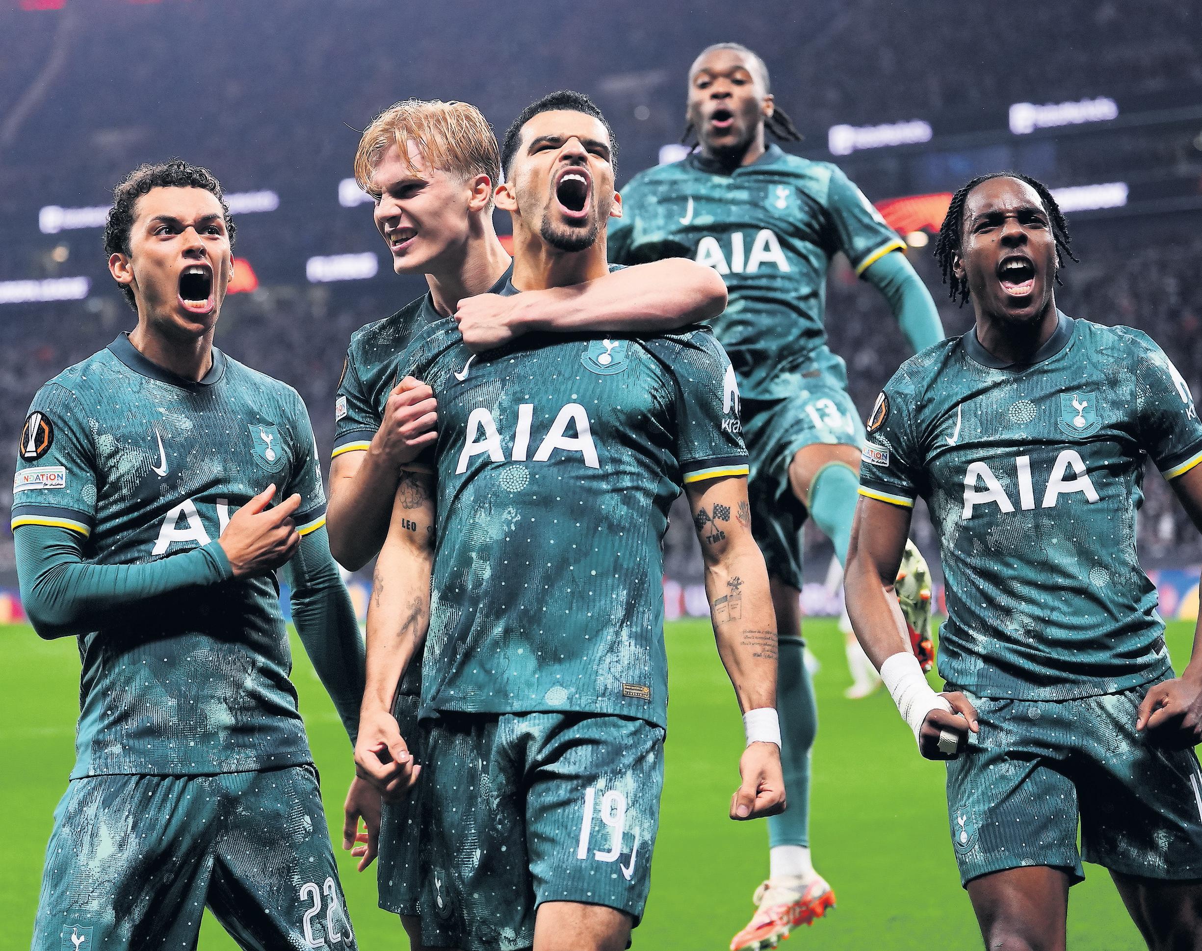 Solanke spot-on Postecoglou and Spurs into semis after penalty