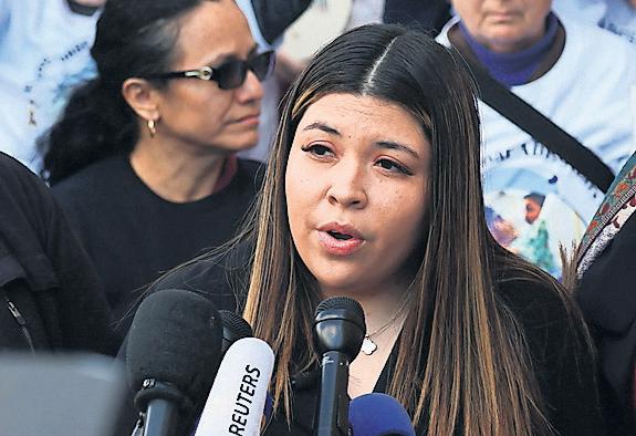 Deported Man's Family Tell of Relief After Senator Meets Him in El Salvador