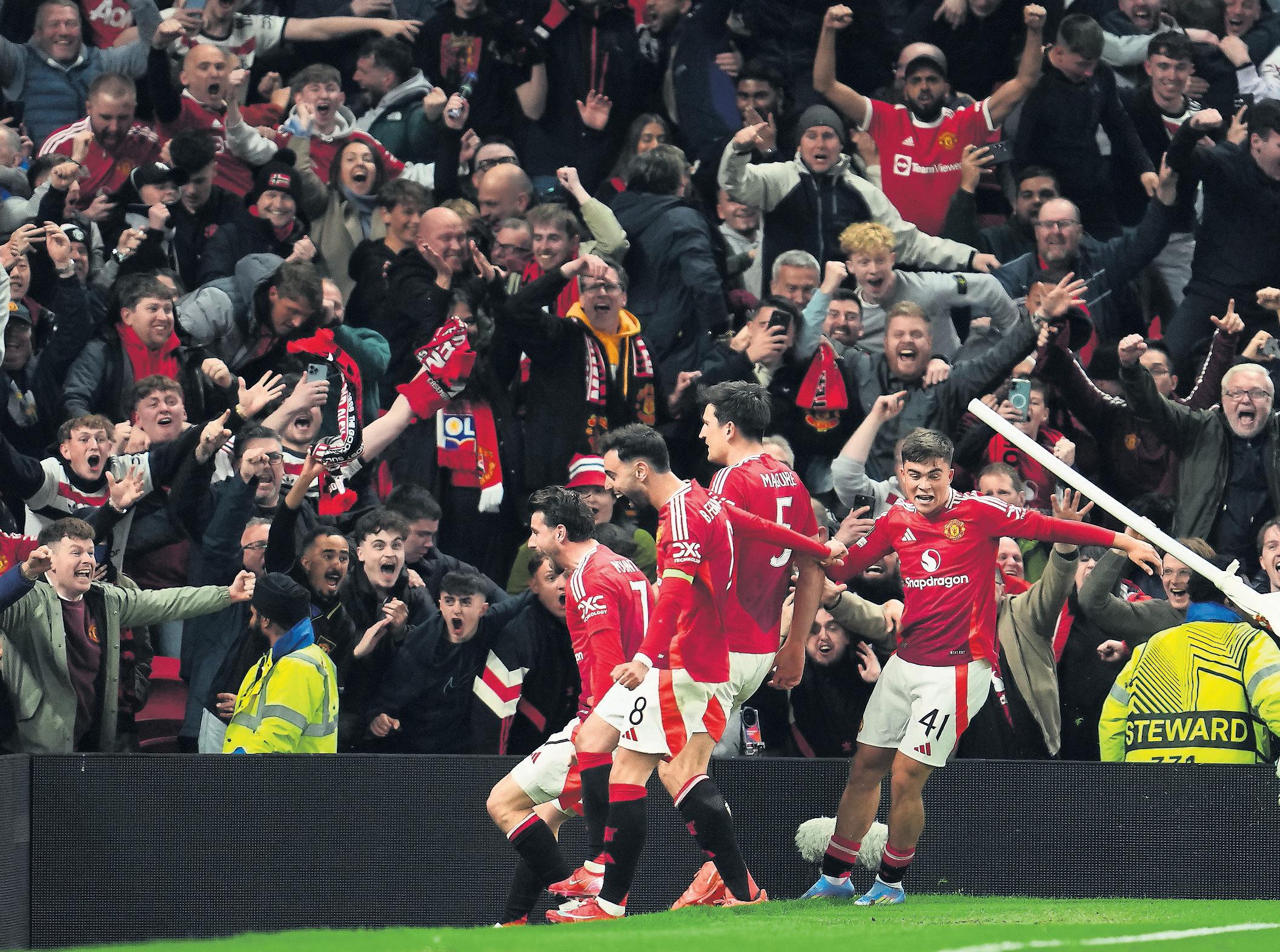 Unbalancing act Pundits' showy partisanship reflects football's embrace of fan-centric populism