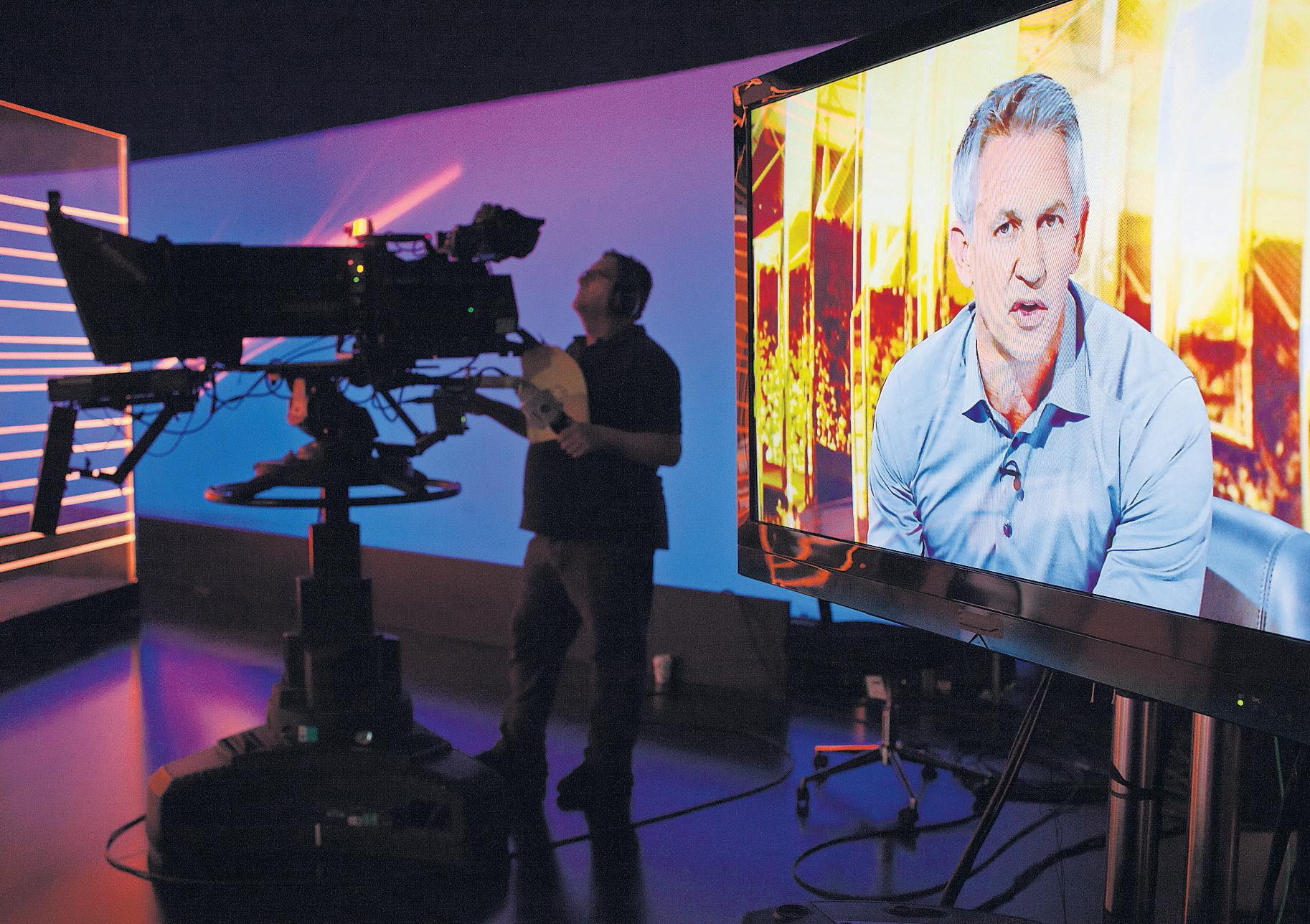 Lineker: BBC bosses wanted me off Match of the Day