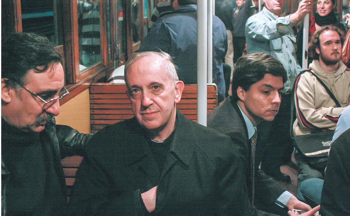 Argentina Memories of 'priest of the slums' who took the bus