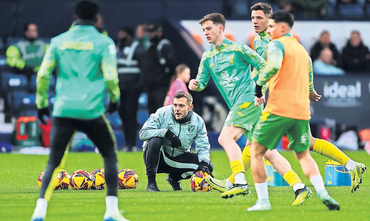 Wilshere takes charge after Norwich dismiss Thorup