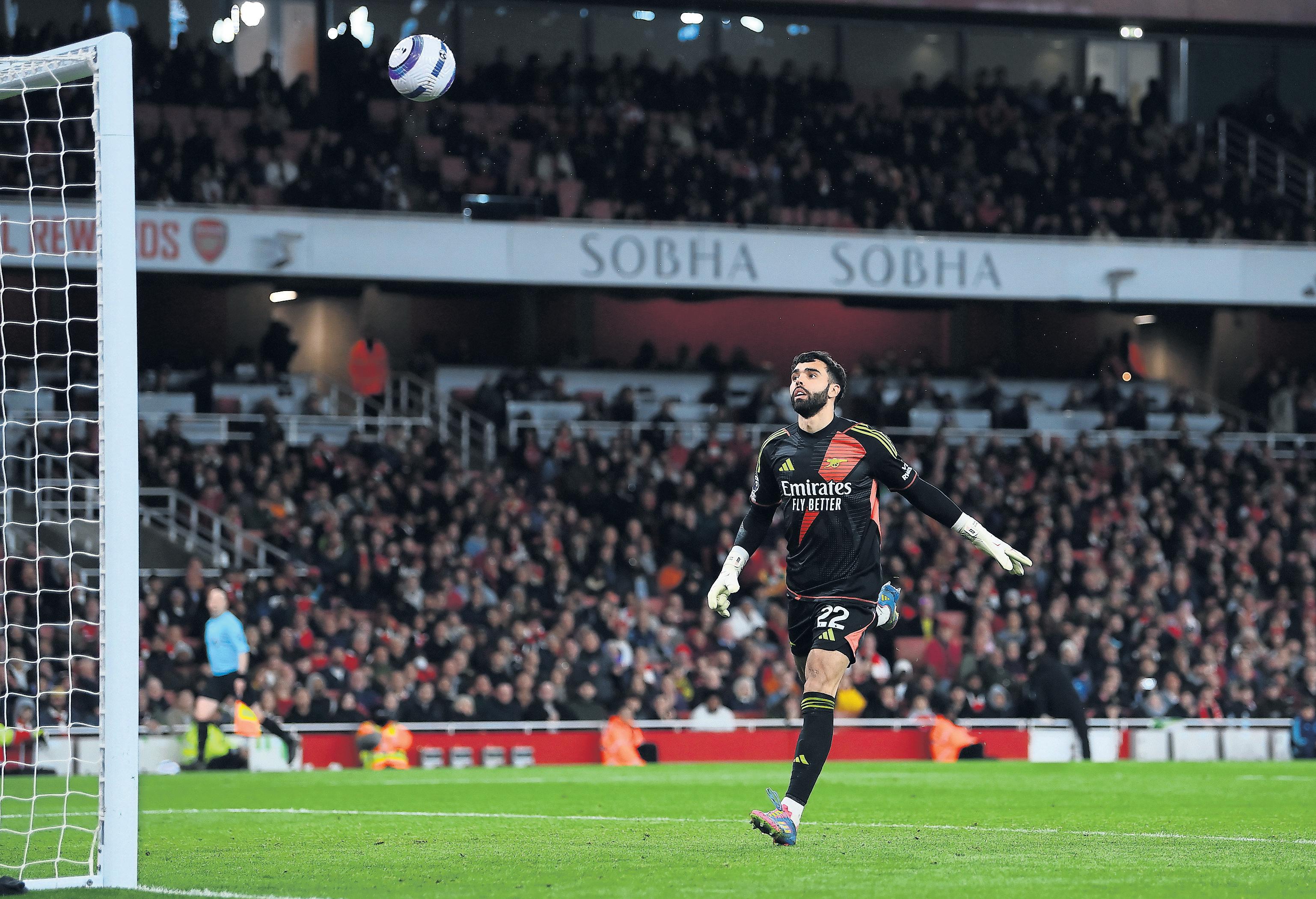 Mateta's sublime chip leaves Liverpool one point from title