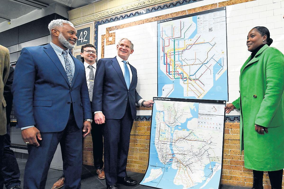 Same subway, new lines New York redraws transit map without the tangles