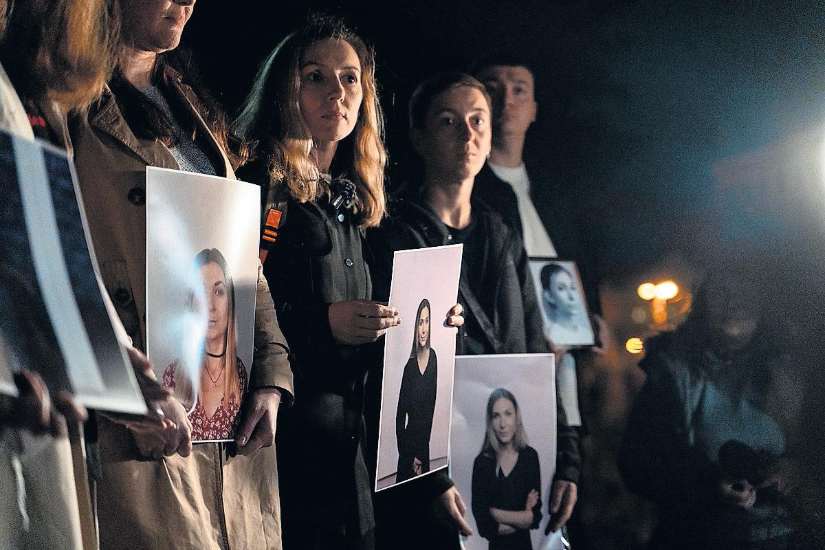 The Viktoriia Project: Release of Civilians Key to Peace Deal - Rights Groups