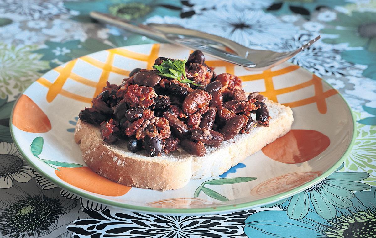 Better beans on toast Geneticist's new legumes offer a cheaper, more resilient lunch