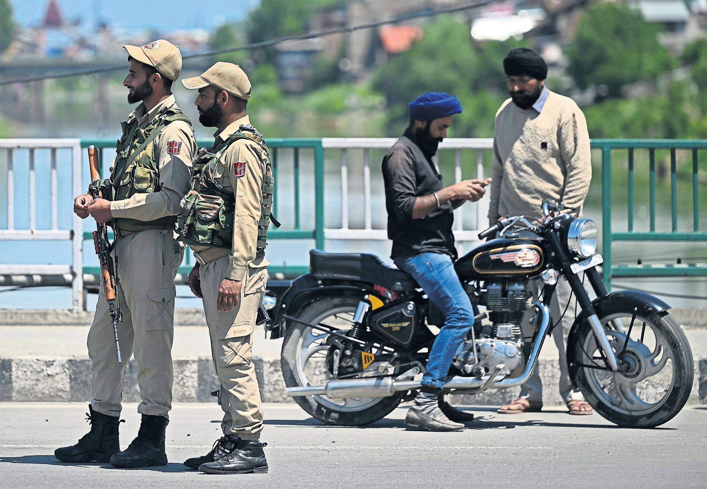 Modi says ceasefire is 'pause' by India and it is prepared for any Pakistan attacks